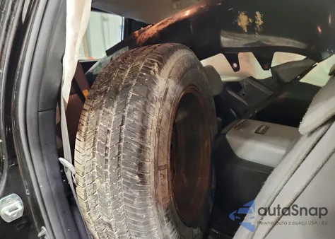 2014 Toyota Sequoia Platinum z USA, uszkodzony, nr VIN 5TDDW5G15ES099639